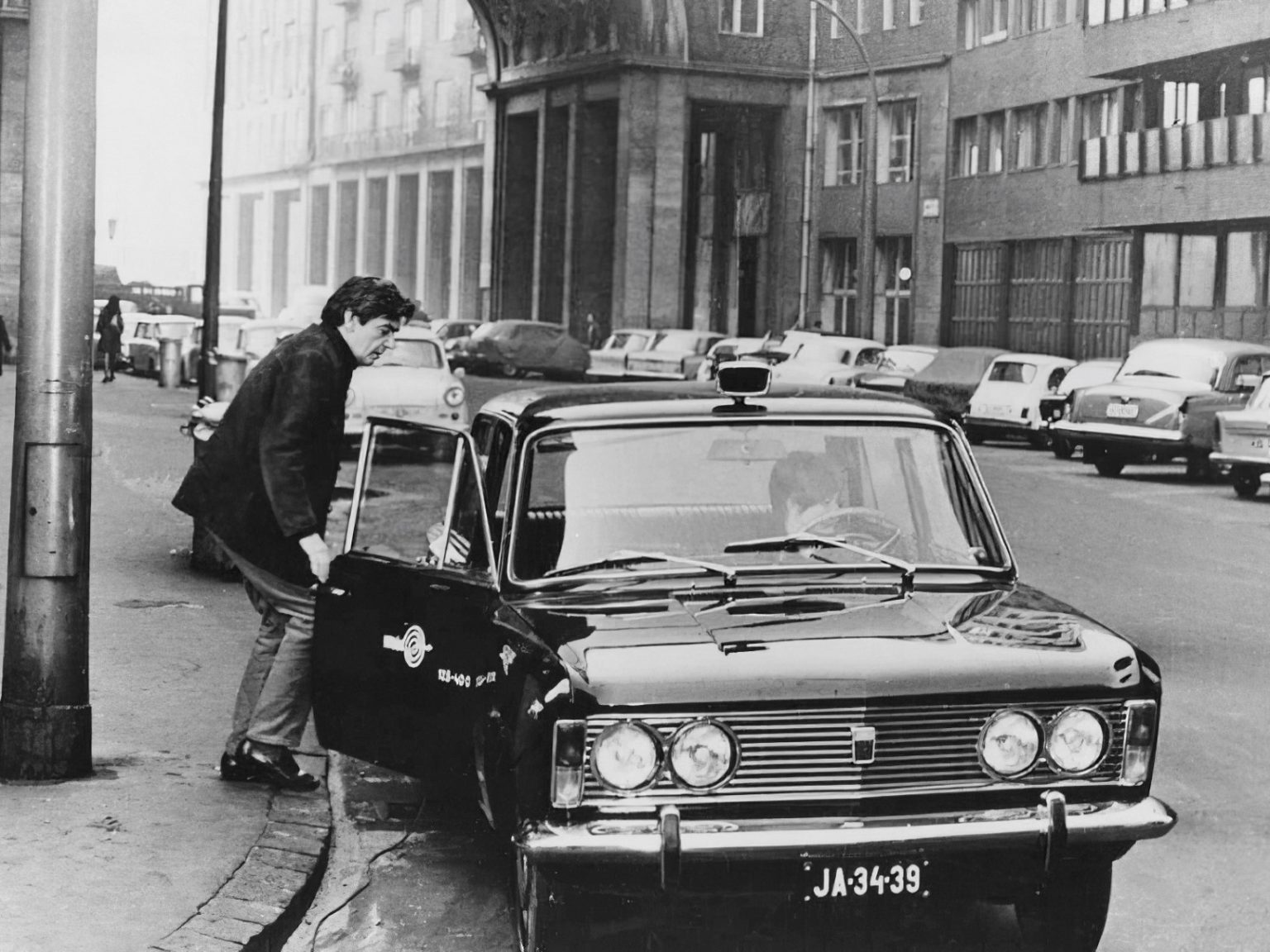 Kik voltak a magyar filmek taxisai?