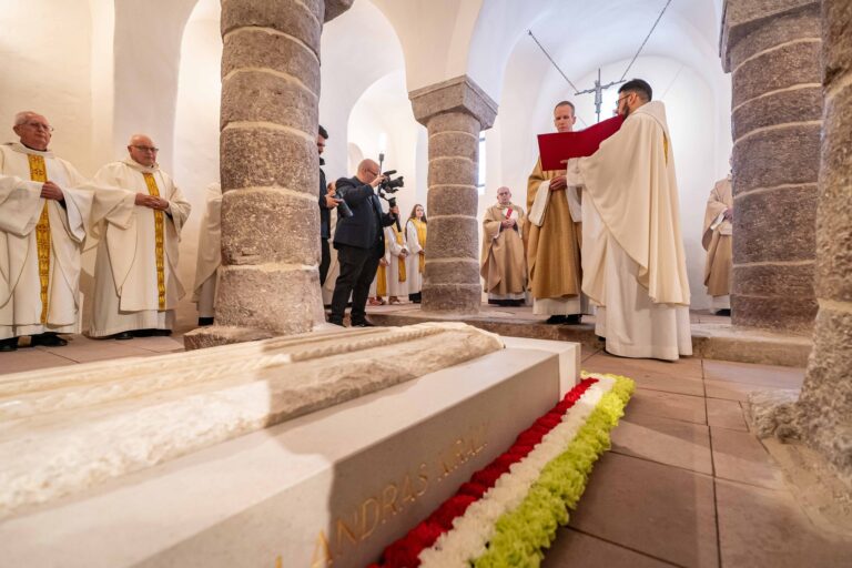 Tihanyi altemplom, Királykripta. Fotó: Tihanyi Bencés Apátság/Facebook